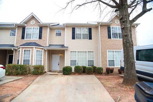 2484 Brianna DR, Hampton, GA 30228