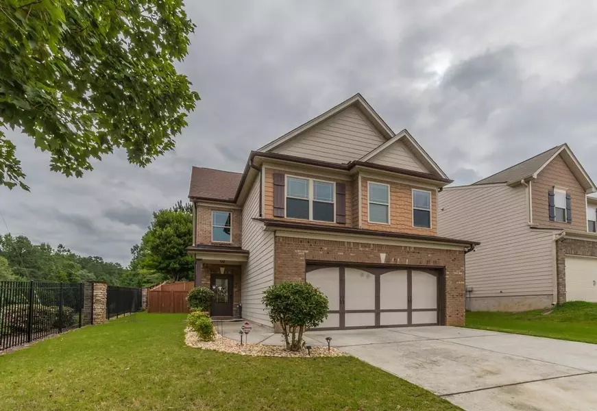 3612 Sweet Ashley LN, Loganville, GA 30052