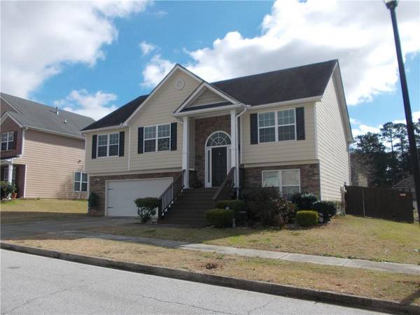 1140 Rose Terrace CIR, Loganville, GA 30052