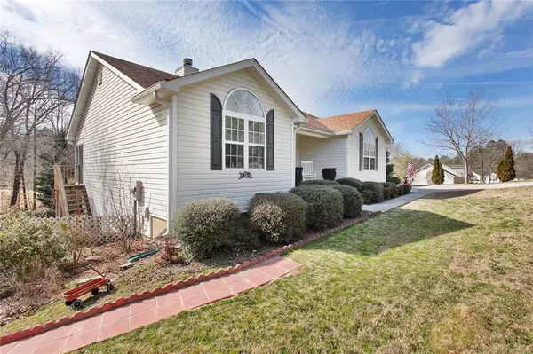 Braselton, GA 30517,335 Hickory BLF