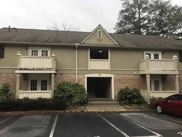 Sandy Springs, GA 30328,6900 Roswell RD #Q25