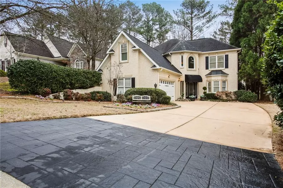 609 Villa Estates LN, Woodstock, GA 30189