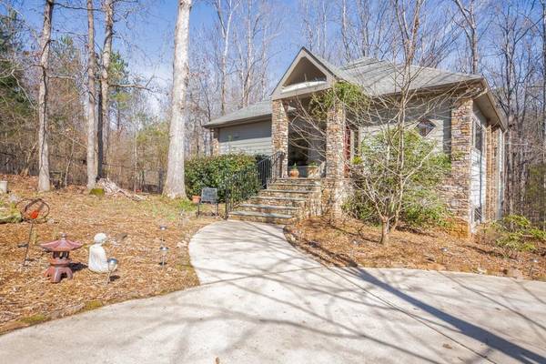 3146 E Fairview RD, Mcdonough, GA 30252