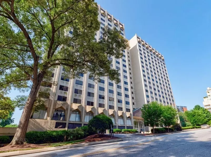 2479 Peachtree RD NE #1302, Atlanta, GA 30305