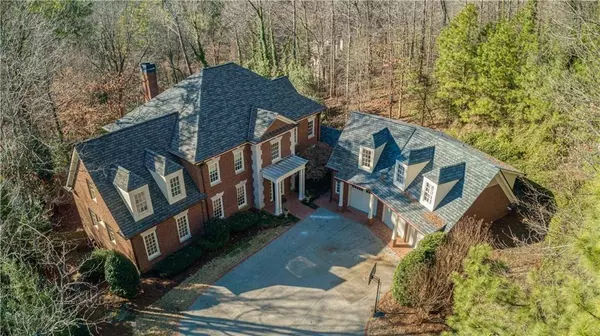 140 Jett Forest CT, Sandy Springs, GA 30327