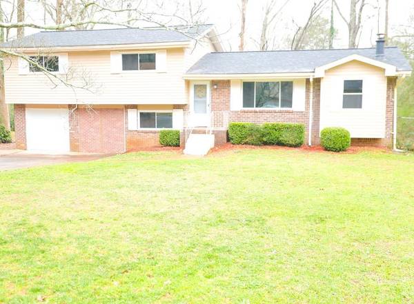 5859 Christopher LN, Lithonia, GA 30058