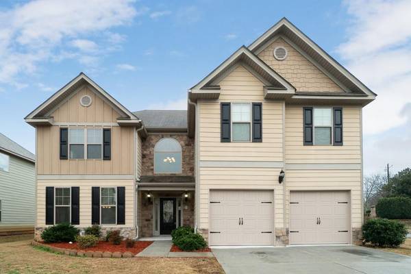 209 Chloe Dianne DR, Loganville, GA 30052