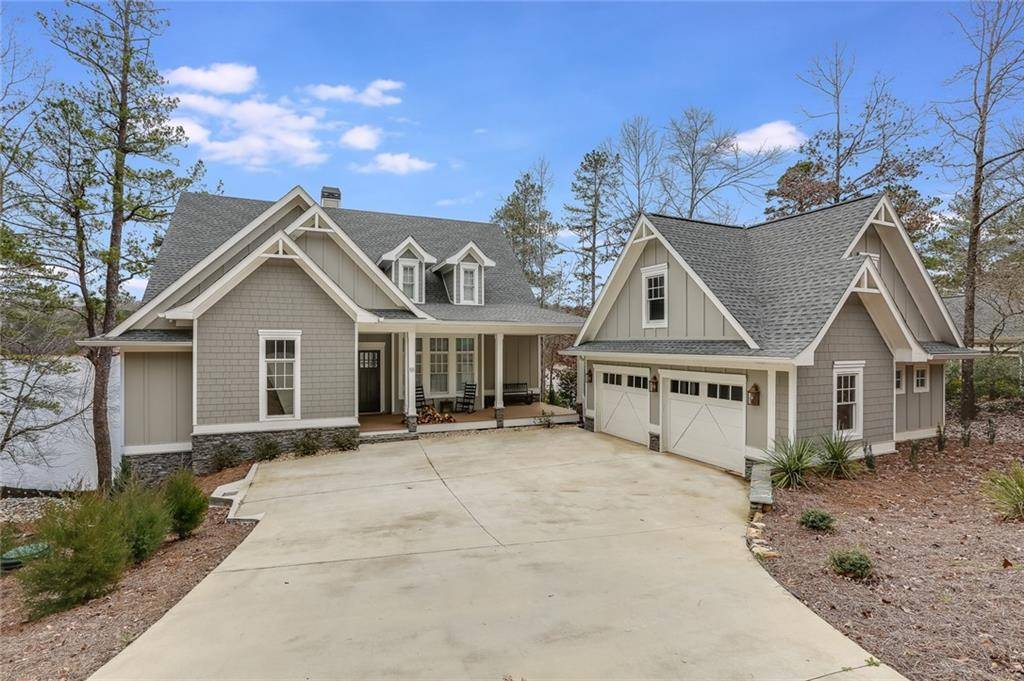 55 Paddleboat LN, Newnan, GA 30263