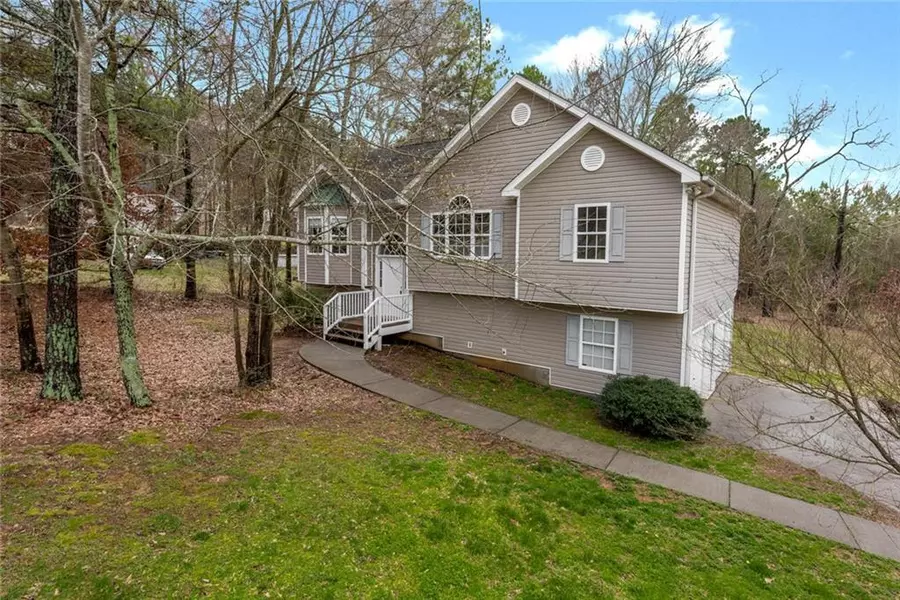 47 Live Oak RUN NW, Cartersville, GA 30121