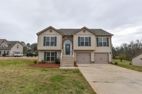 312 Thoroughbred TRL, Monroe, GA 30655