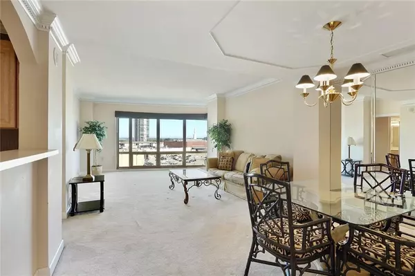 Atlanta, GA 30326,3475 Oak Valley RD NE #950