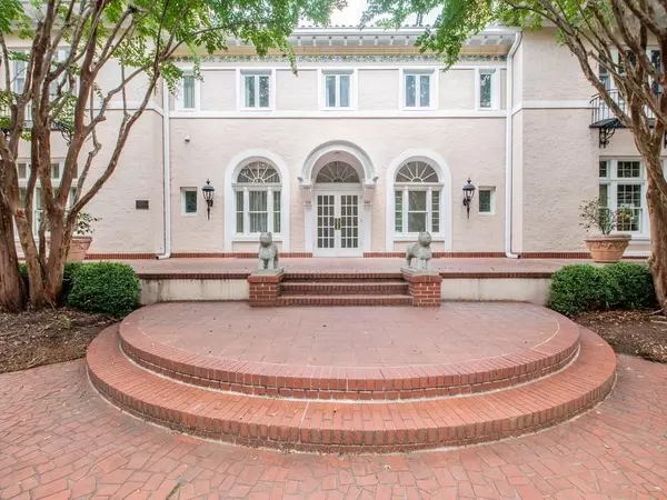 Atlanta, GA 30307,1 Lullwater Estate NE