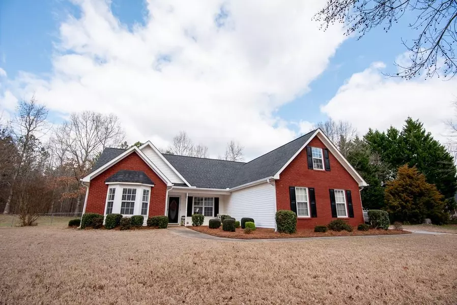 2455 Red Oak BND, Oxford, GA 30054