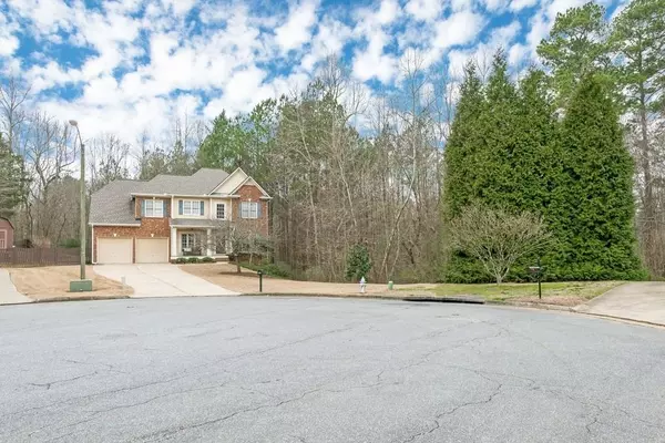 5761 Stonekirk WALK NW, Acworth, GA 30101