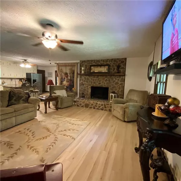 Winder, GA 30680,45 Oak RDG