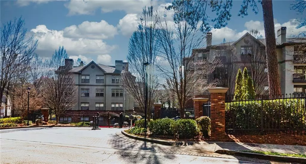 Atlanta, GA 30342,5559 Glenridge DR #2401