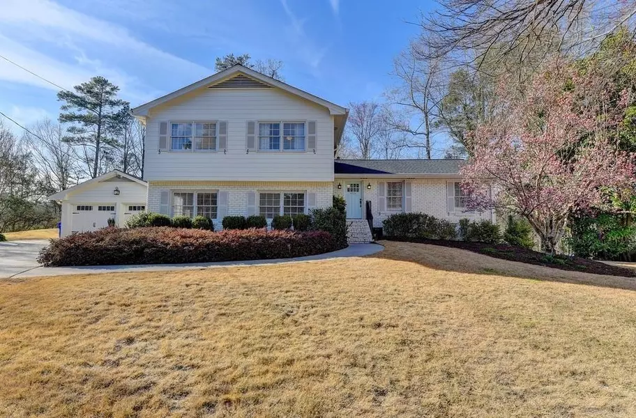 4526 Orleans DR, Dunwoody, GA 30338