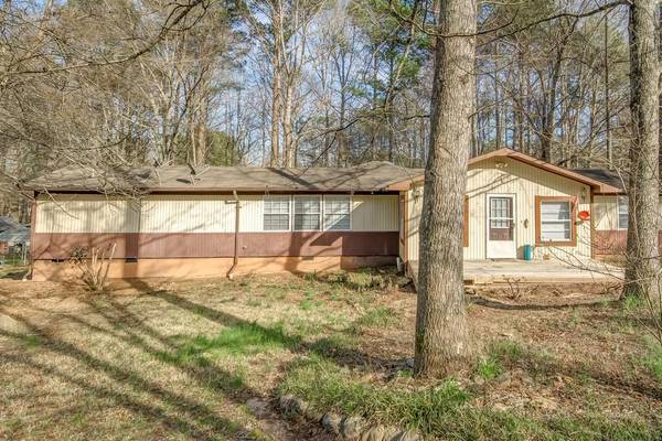 20 Quail TRL, Carrollton, GA 30116