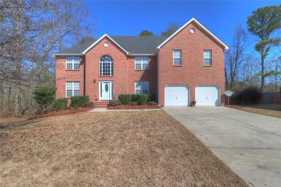 909 Garden Meadows CT, Loganville, GA 30052