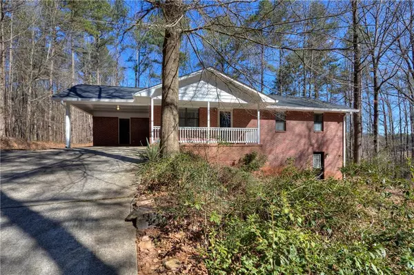 222 Whispering Pines DR, Dallas, GA 30157