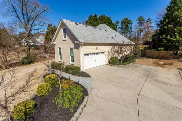 Suwanee, GA 30024,3360 Chartwell LN