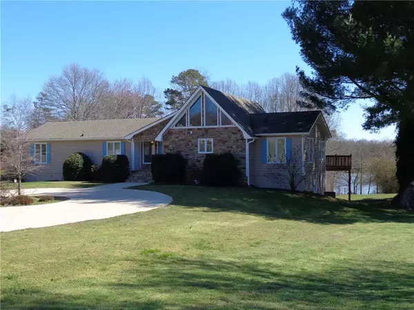 3343 Jean Marie LN, Gainesville, GA 30506