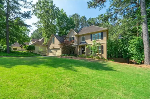 518 Fairway DR, Woodstock, GA 30189