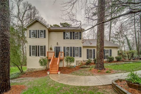 303 Gantt TRCE, Woodstock, GA 30188