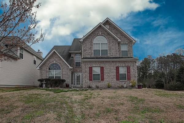 7702 Bowhead CT, Fairburn, GA 30213