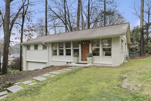 1622 Fernleaf CIR NW, Atlanta, GA 30318