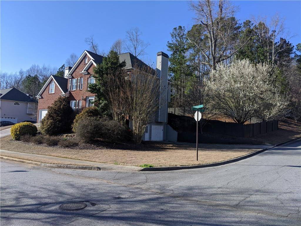2350 Alexander Farms CT SW, Marietta, GA 30064