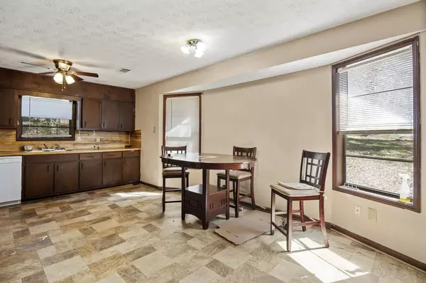 Stone Mountain, GA 30087,6646 Heathrow LN