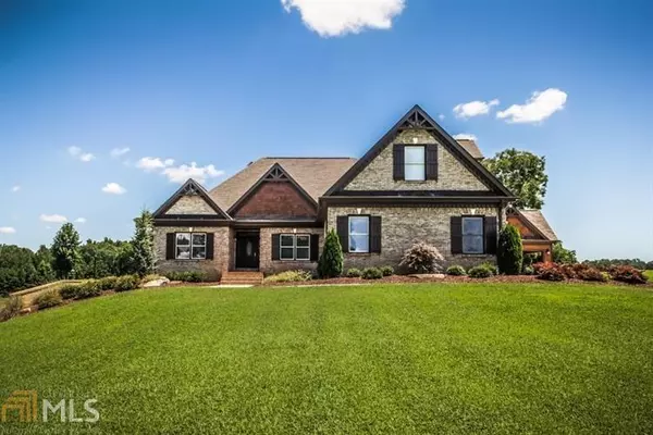 757 Clover DR, Social Circle, GA 30025