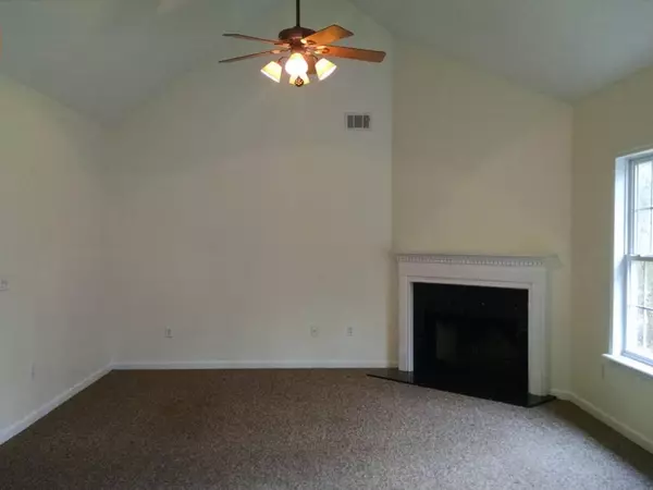 Athens, GA 30605,340 Deertrigger LNDG