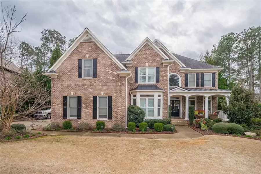 105 Glencedars LN, Canton, GA 30115