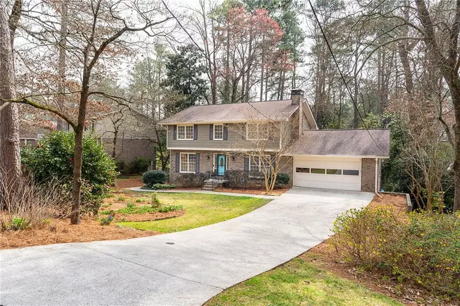 3993 Menlo DR, Atlanta, GA 30340