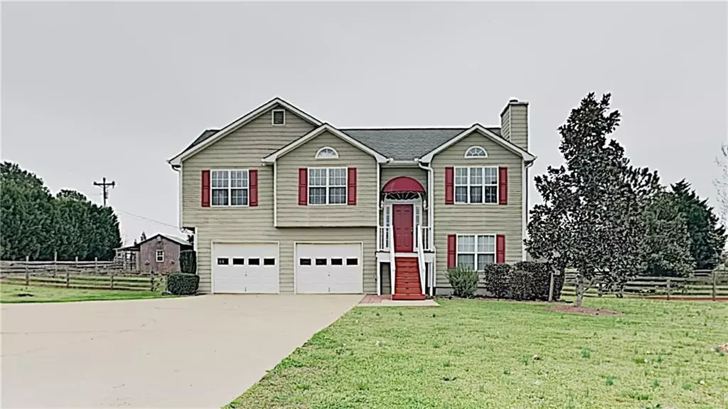 101 Corleys LN, Locust Grove, GA 30248