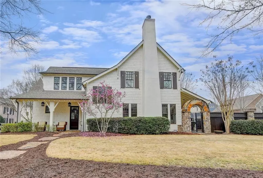 400 High Pointe TRL, Roswell, GA 30076