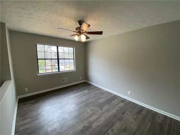 Stone Mountain, GA 30088,5274 Kinsdale LN