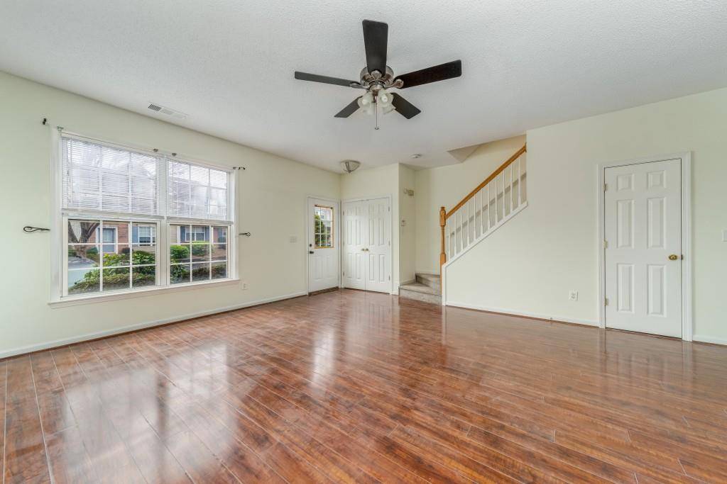 Alpharetta, GA 30022,9155 Nesbit Ferry RD #45