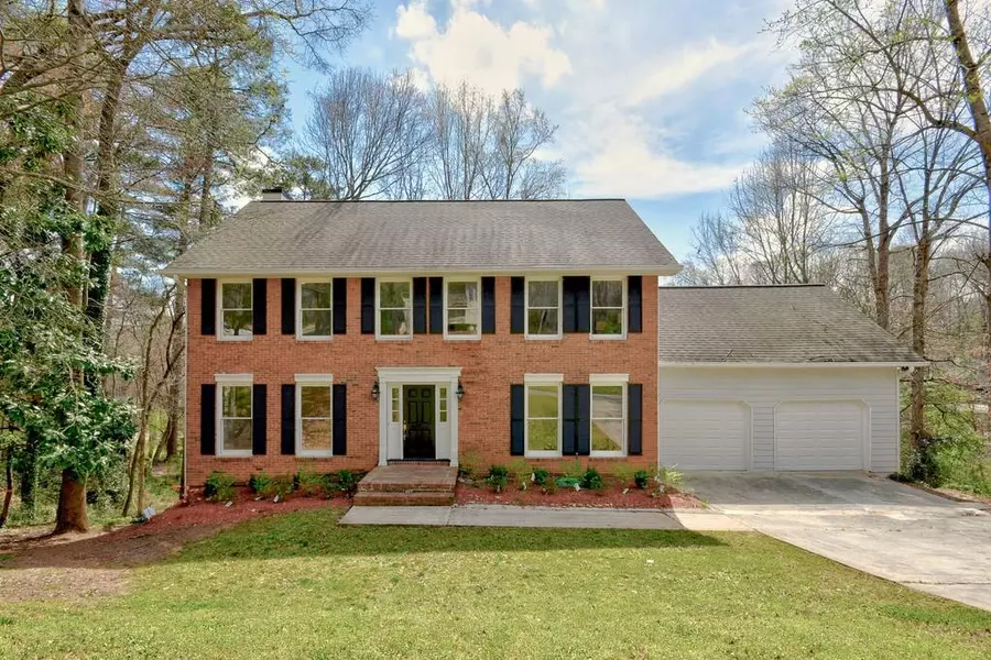 110 Farm Hill CIR, Roswell, GA 30075