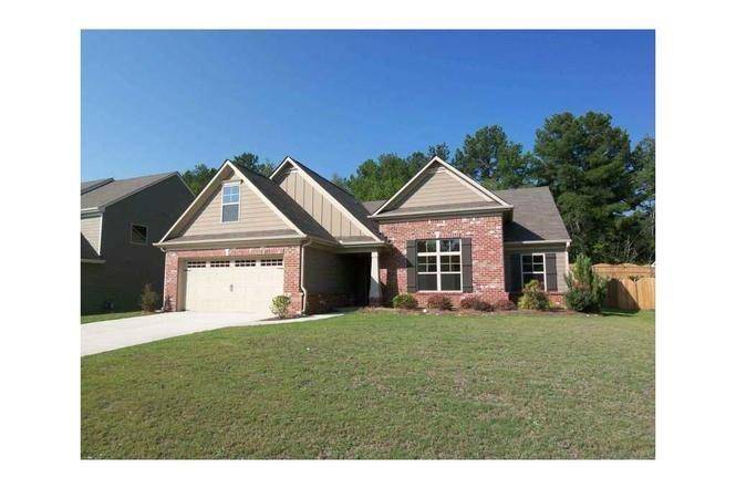 480 Pebble Chase LN, Lawrenceville, GA 30044