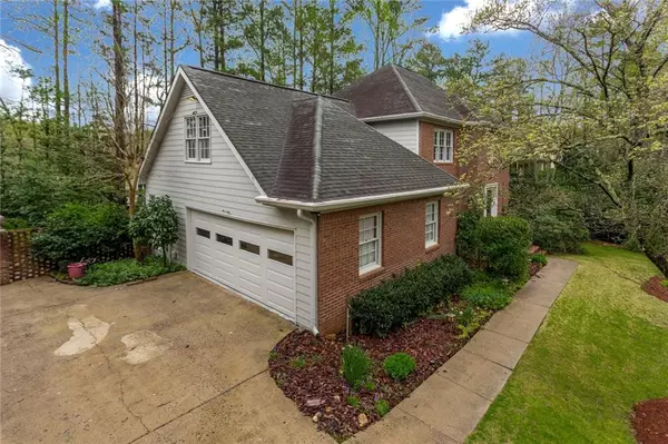 Alpharetta, GA 30004,320 Barrow Downs