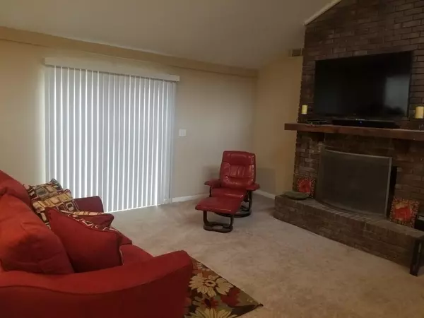 Stone Mountain, GA 30088,895 Martin RD