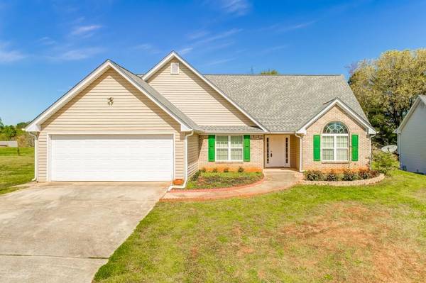 4308 Waterman DR, Gainesville, GA 30506