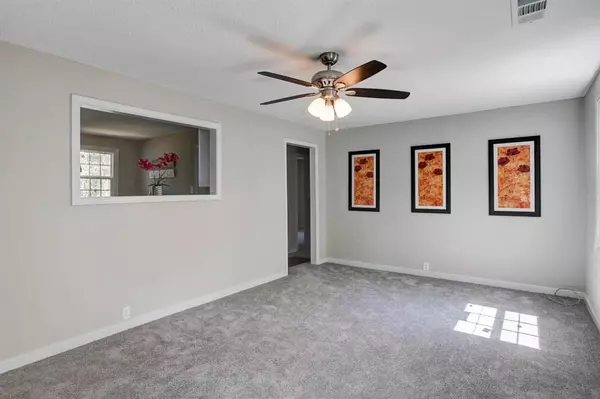 Newnan, GA 30263,7 Meridian Dr