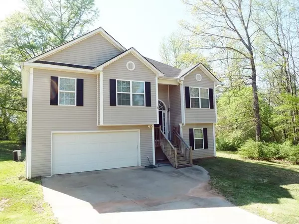 41 Fleeta DR, Covington, GA 30016