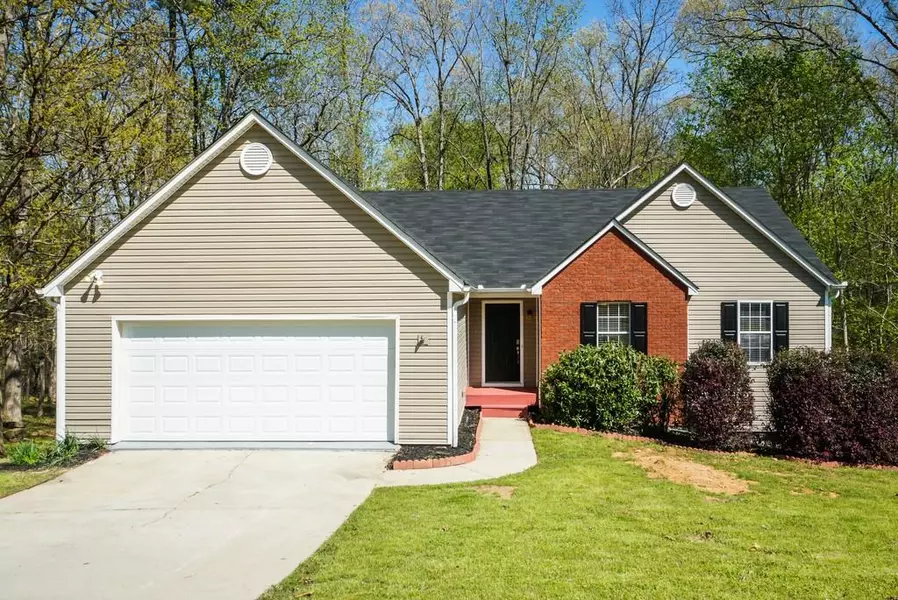 3142 Rockview DR, Loganville, GA 30052