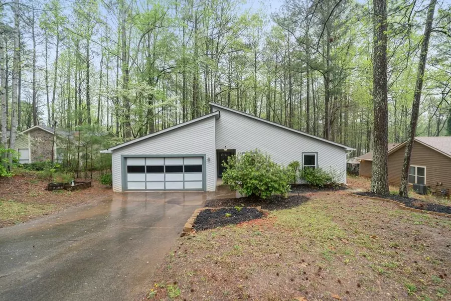 525 Creekwood Crossing, Roswell, GA 30076