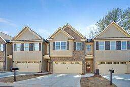 337 Cashes CT, Lilburn, GA 30047